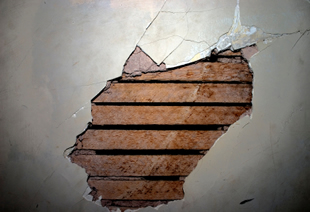 plaster_repair Damaged plaster wall